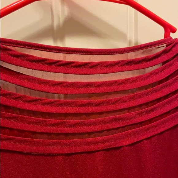 Dark Red Sleeveless Diane von Furstenberg Blouse - Picture 5 of 5